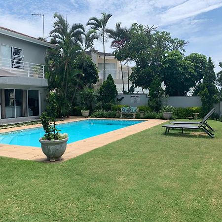 The Cottage On Cordia 2 Bedroom Self Catering 2Km From Umhlanga Beach Durban Esterno foto