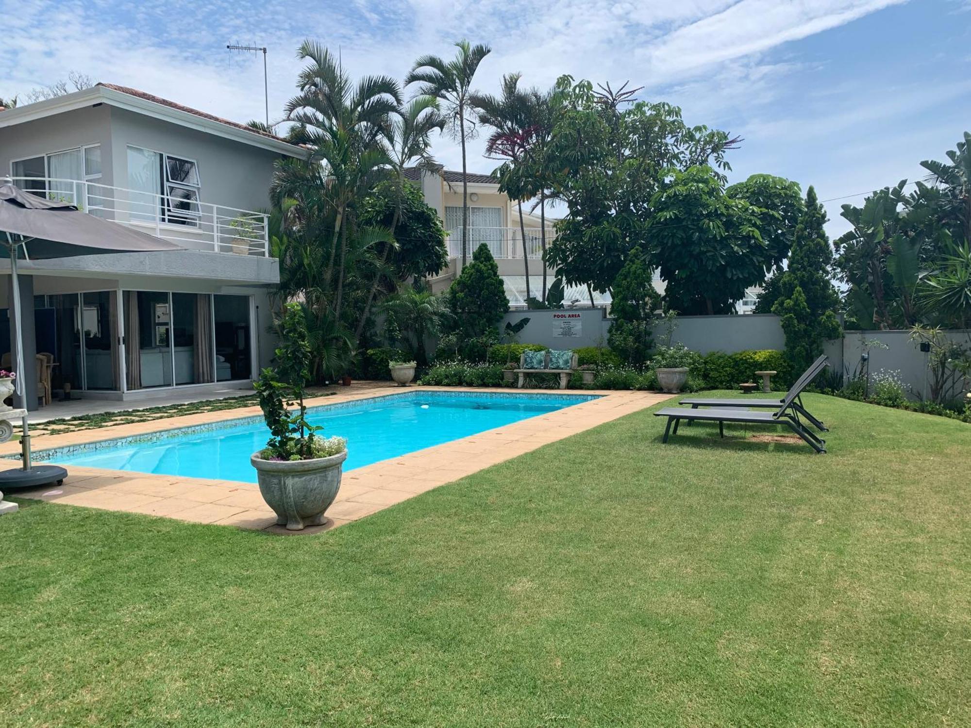 The Cottage On Cordia 2 Bedroom Self Catering 2Km From Umhlanga Beach Durban Esterno foto